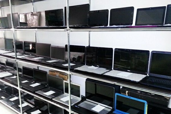 Хит распродаж: российские ноутбуки заняли почти 10% отечественного рынка