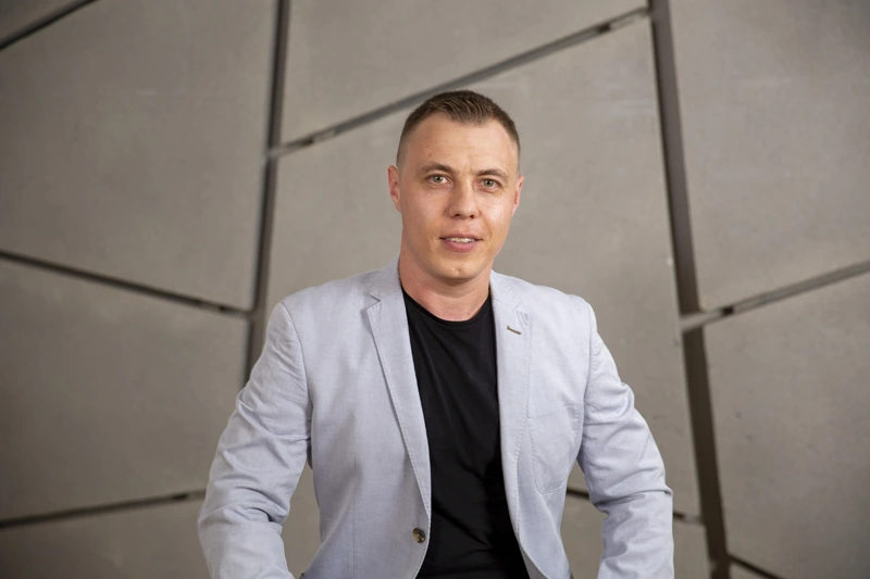 Заместитель генерального директора iSimpleLab, генеральный директор iQStore Сергей Ходусов