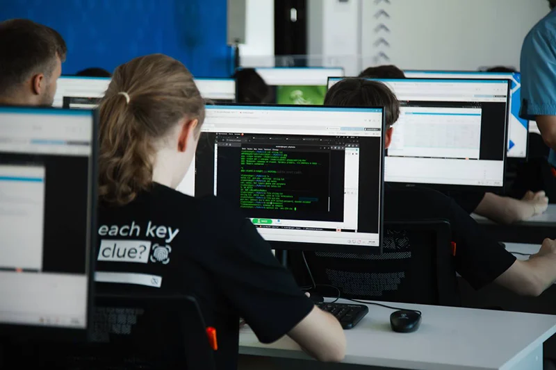 Учебно-исследовательская лаборатория UserGate открылась на базе НГТУ НЭТИ