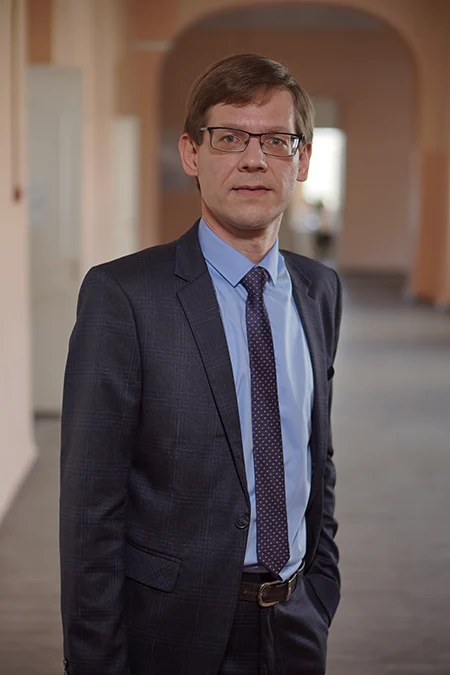 Руководитель отдела образовательных проектов «Группы Астра» Денис Давыдов Руководитель отдела образовательных проектов «Группы Астра» Денис Давыдов