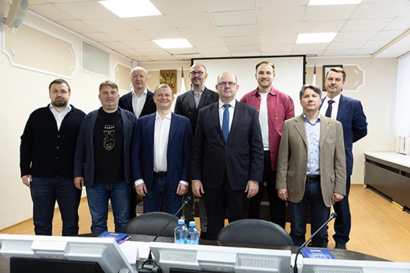 Выпускники МИФИ объединяются для развития науки и технологий