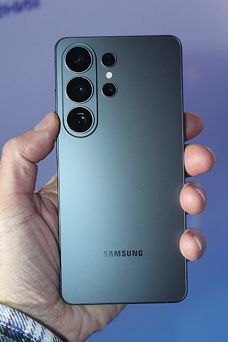 Задняя крышка и блок камер Galaxy S26 Ultra