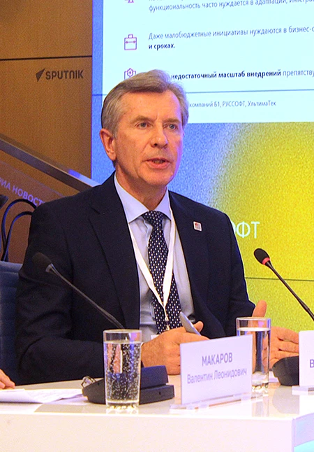 Генеральный директор ГК Softline Владимир Лавров