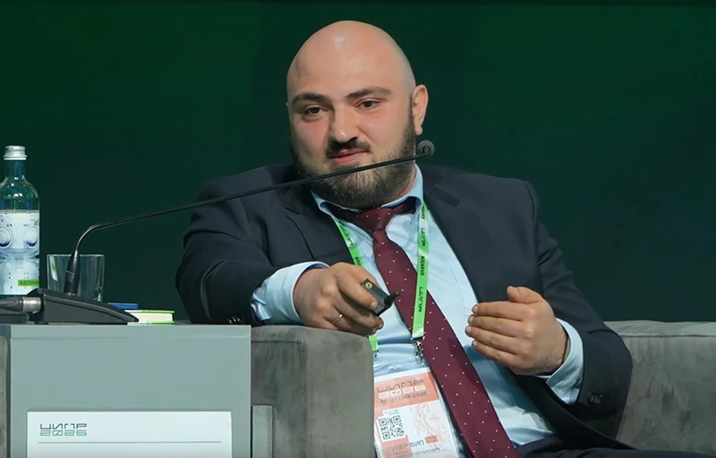 Директор по связям с государственными органами ПАО &laquo;МегаФон&raquo; Владимир Месропян