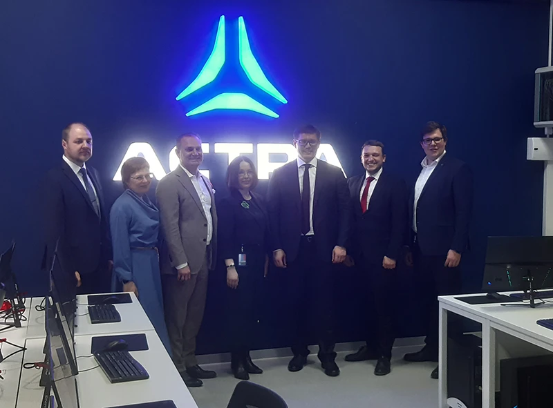 Участники церемонии открытия ИT-лаборатории &laquo;Группы Астра&raquo; в МТУСИ