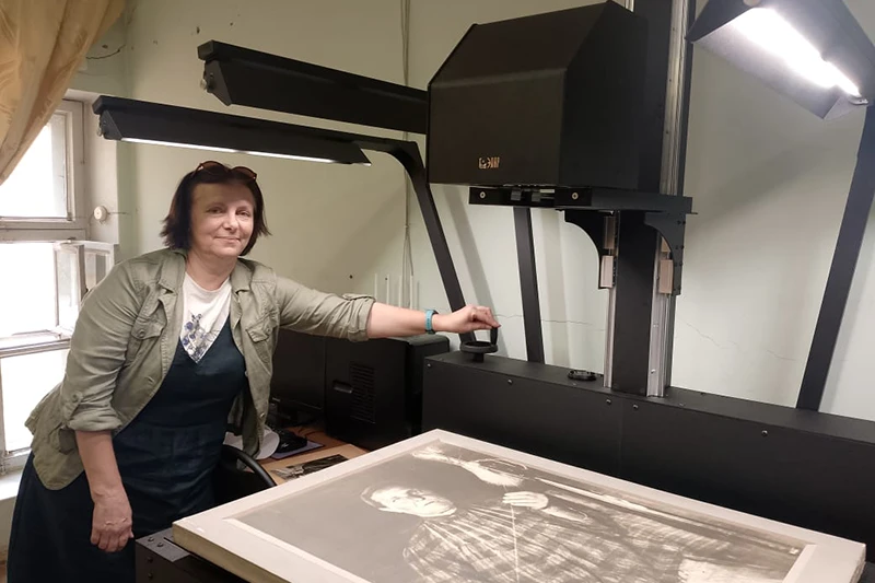 Рукописные книги XVI века и фотолетопись Великой Отечественной войны оцифруют в Тверском музее