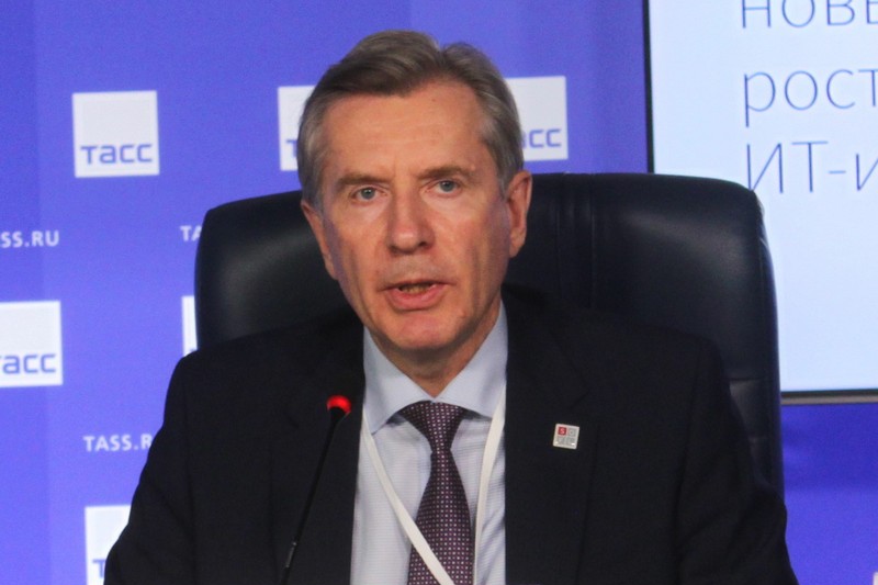 Владимир Лавров отметил, что у ГК на данный момент в пилотировании имеется несколько десятков таких проектов и данное направление будет развиваться в дальнейшем, так как в нем имеется большой потенциал.